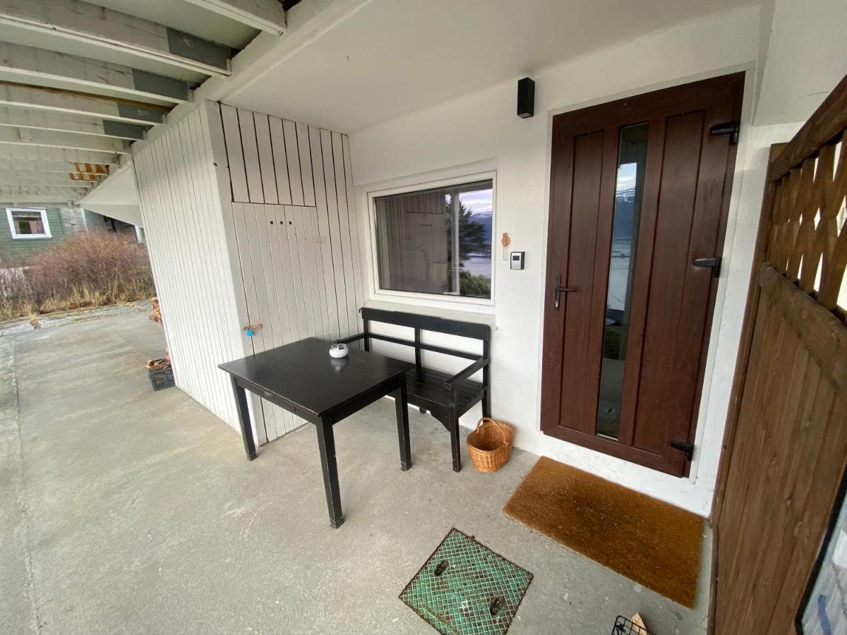 Great Place With View To The Mountains And Fjord Apartment Alesund Ngoại thất bức ảnh